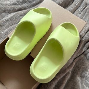 Yeezy Slide Glow Green US 7